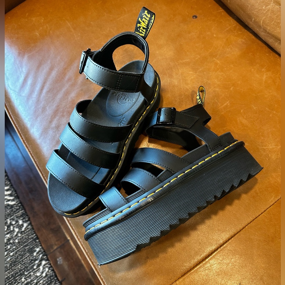Dr Martens Blaire Quad Women's Size 10 Sandals